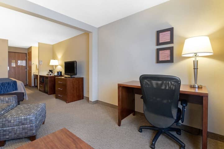Room 5 of 35